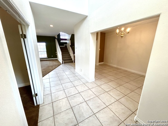 Listing photo id 2 for 215 River Bluff