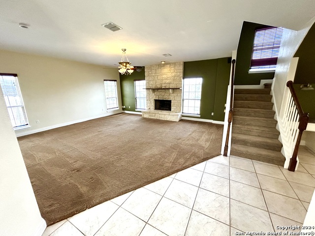 Listing photo id 5 for 215 River Bluff