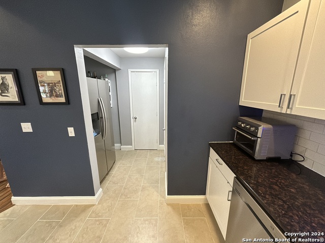 Image 12 of 28 For 628 Magnolia Ave W