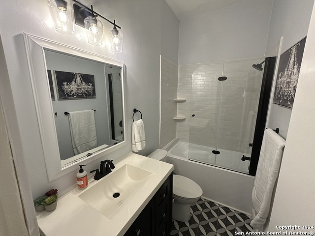 Image 17 of 28 For 628 Magnolia Ave W