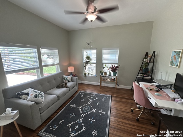 Image 19 of 28 For 628 Magnolia Ave W