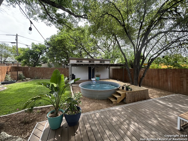 Image 21 of 28 For 628 Magnolia Ave W