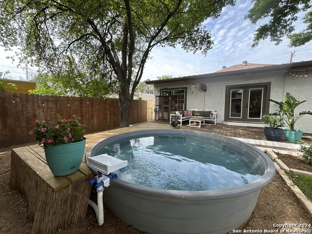 Image 24 of 28 For 628 Magnolia Ave W