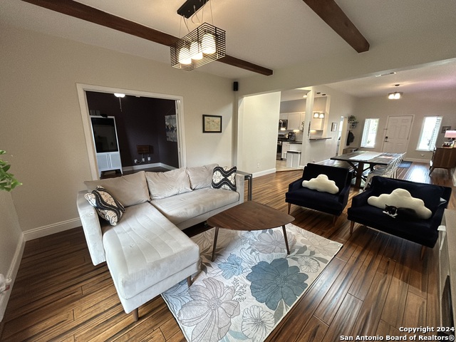 Image 6 of 28 For 628 Magnolia Ave W