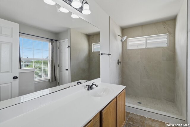 Image 23 of 26 For 21827 Goldcrest Run