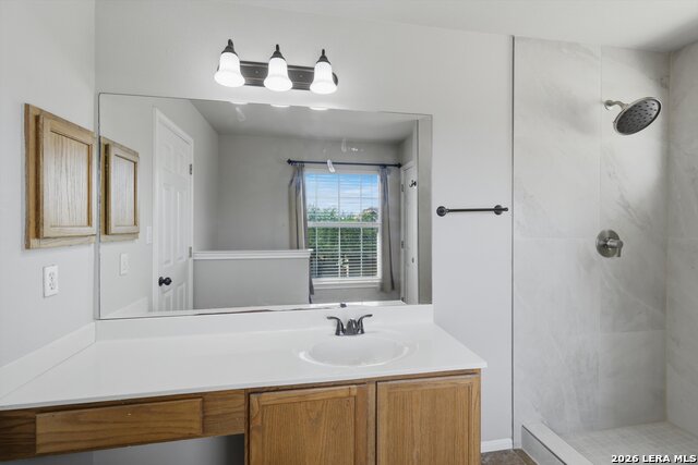 Image 24 of 26 For 21827 Goldcrest Run