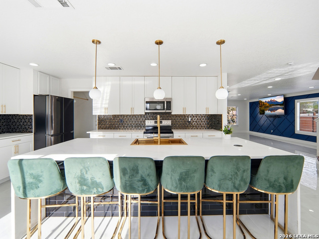 Image 11 of 42 For 7926 Encanto Vista