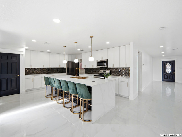 Image 12 of 42 For 7926 Encanto Vista