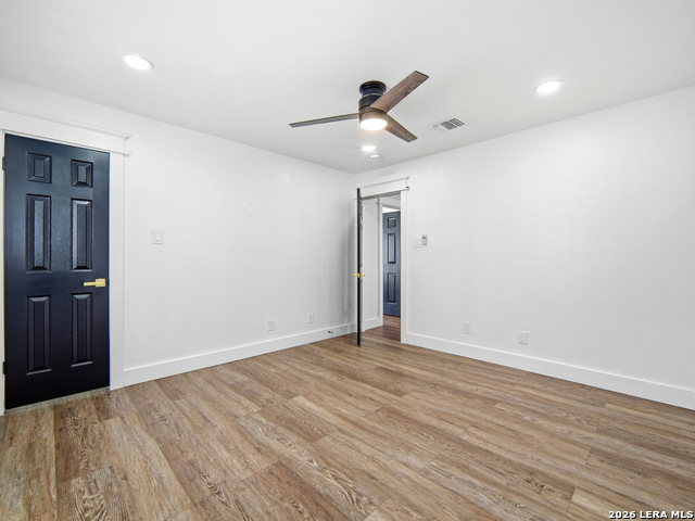 Image 20 of 42 For 7926 Encanto Vista