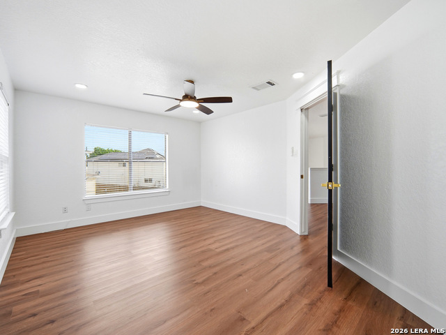 Image 27 of 42 For 7926 Encanto Vista