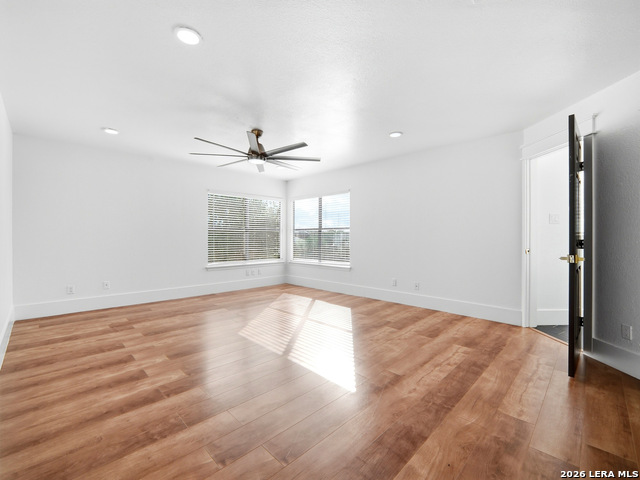 Image 28 of 42 For 7926 Encanto Vista