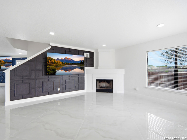 Image 8 of 42 For 7926 Encanto Vista