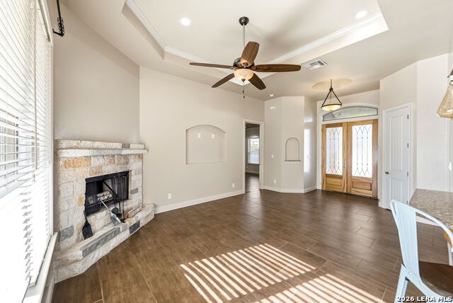 Image 10 of 62 For 104 Elise Dr S