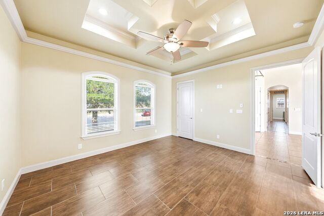 Image 21 of 62 For 104 Elise Dr S