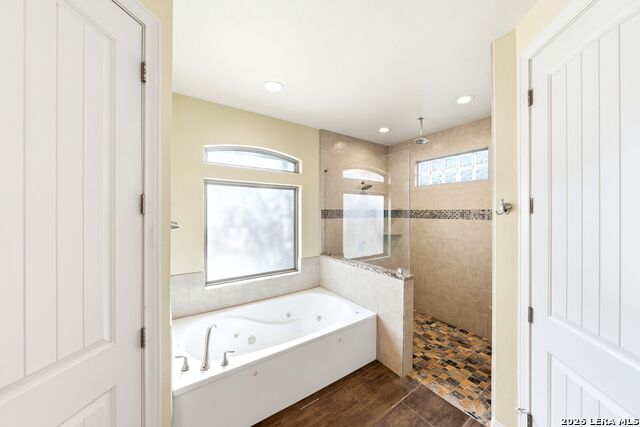 Image 25 of 62 For 104 Elise Dr S