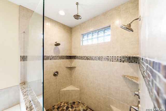 Image 26 of 62 For 104 Elise Dr S