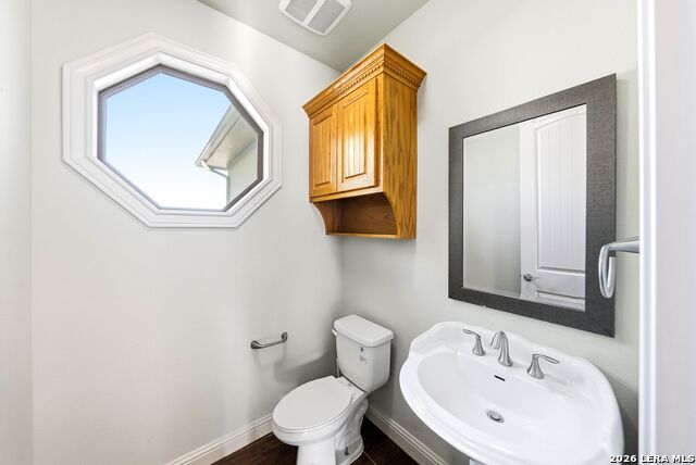 Image 30 of 62 For 104 Elise Dr S