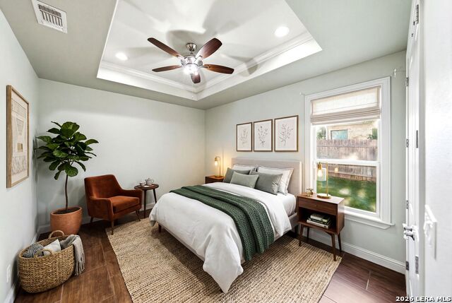 Image 31 of 62 For 104 Elise Dr S