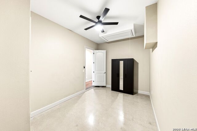 Image 35 of 62 For 104 Elise Dr S