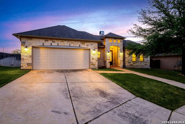 Image 4 of 62 For 104 Elise Dr S