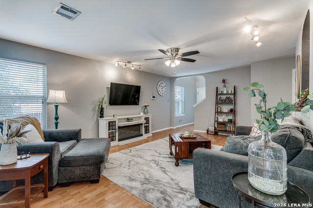 Image 7 of 25 For 10 Rainy Ave