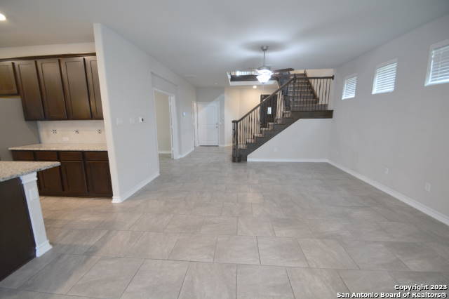 Image 5 of 20 For 21507 Arroyo Frio