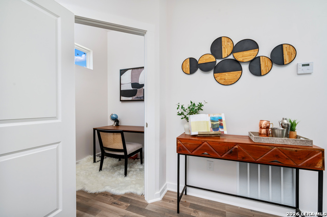 Image 16 of 31 For 120 Pierce  1