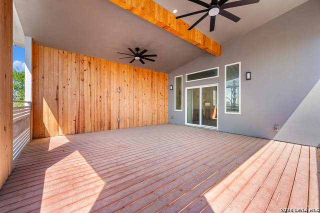 Image 23 of 30 For 511 Sharer  1