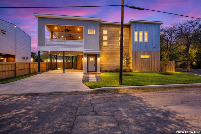 Image 3 of 30 For 511 Sharer  1