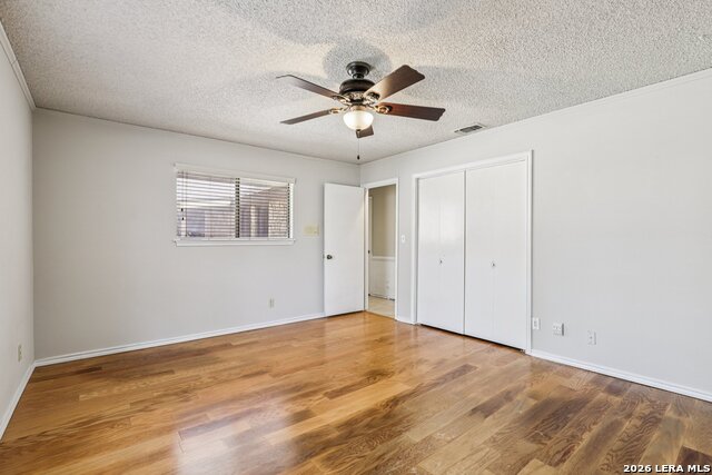 Image 12 of 51 For 11810 Thoroughbred