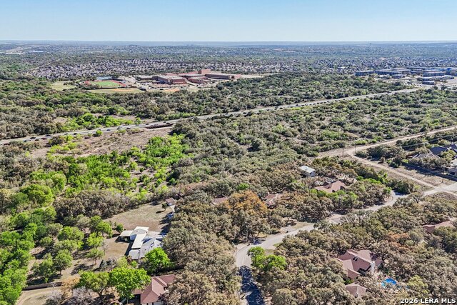 Image 50 of 51 For 11810 Thoroughbred