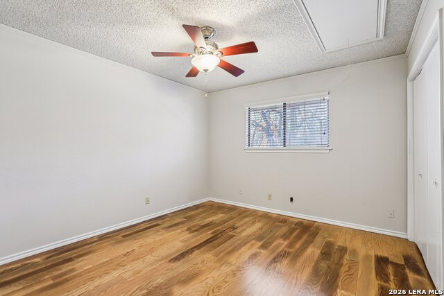 Image 9 of 51 For 11810 Thoroughbred