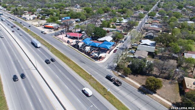 Image 10 of 19 For 738 Harlan Ave W