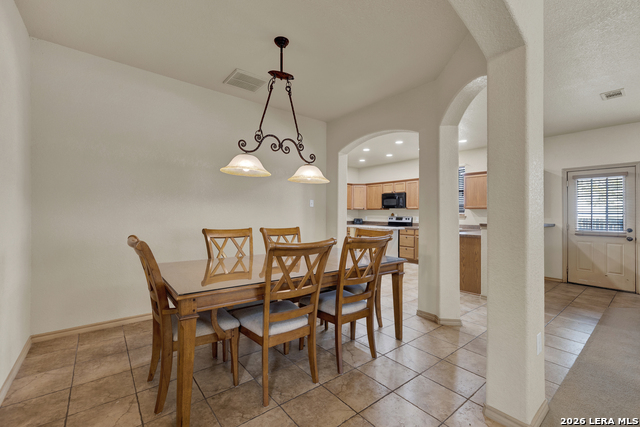 Image 13 of 28 For 3411 Zachary