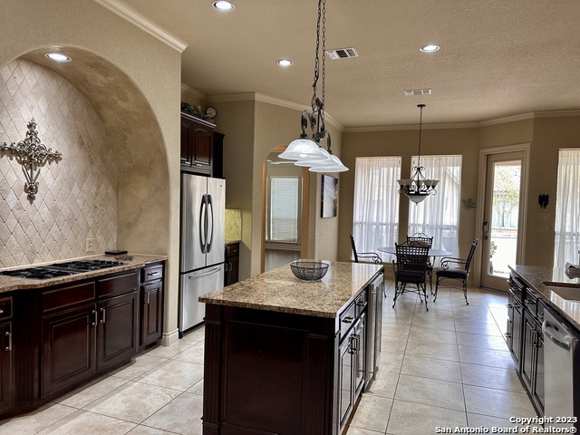 Image 10 of 30 For 402 Cameron  