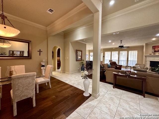 Image 8 of 30 For 402 Cameron  