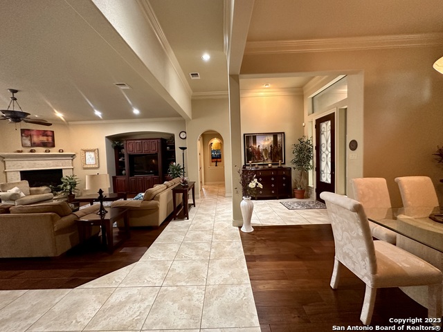 Image 9 of 30 For 402 Cameron  