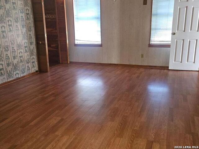 Image 9 of 9 For 118 Vestal W