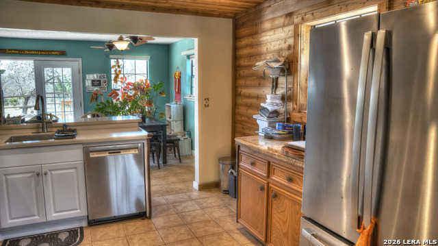 Image 18 of 41 For 22 George Hoover