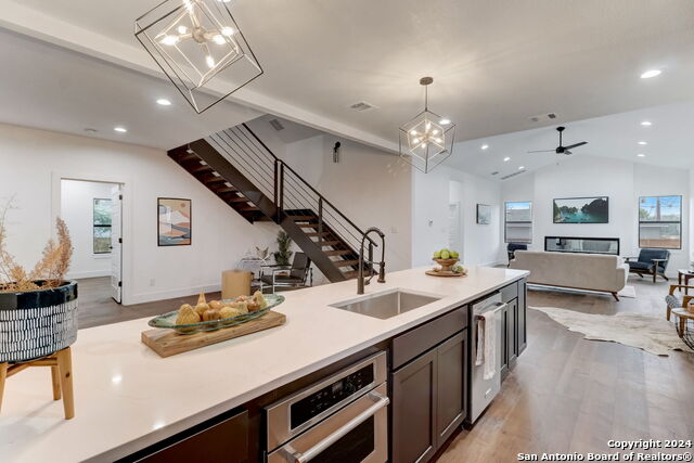 Image 4 of 52 For 101 Haynes  