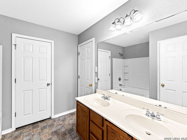 Image 29 of 39 For 15515 Flowing Spring