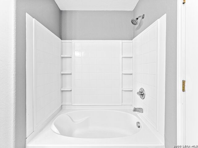 Image 30 of 39 For 15515 Flowing Spring