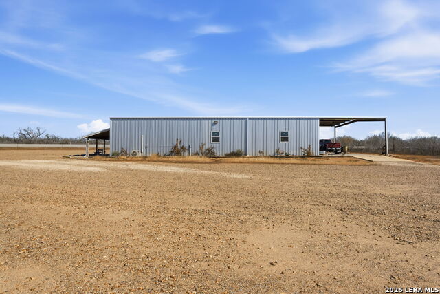 Image 17 of 32 For 16675 Highway 140