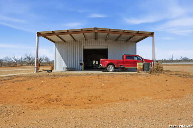 Image 18 of 32 For 16675 Highway 140