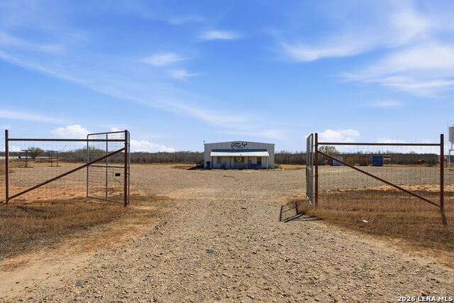 Image 2 of 32 For 16675 Highway 140