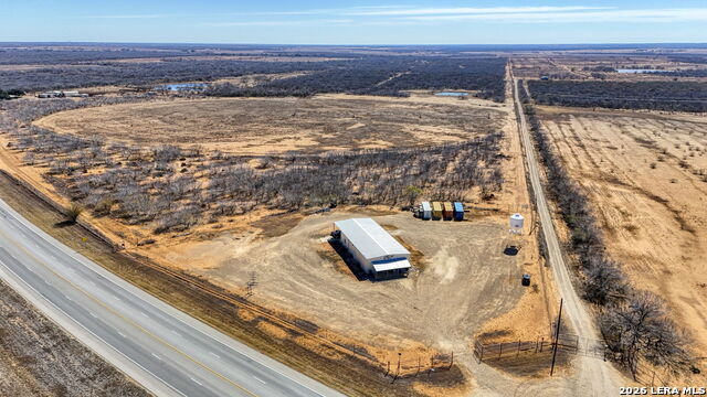 Image 27 of 32 For 16675 Highway 140