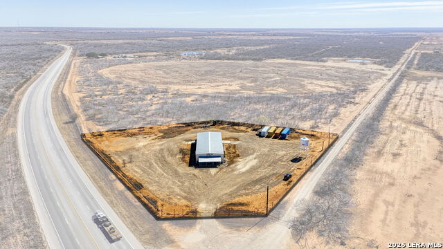 Image 28 of 32 For 16675 Highway 140