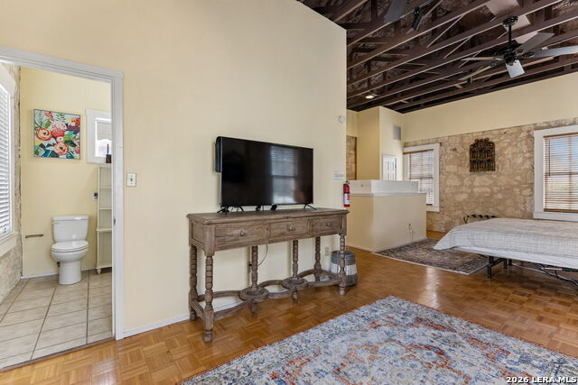 Image 55 of 57 For 228 Mulberry Ave W