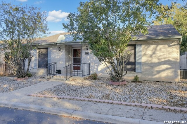 Image 3 of 30 For 6422 Honey Hl