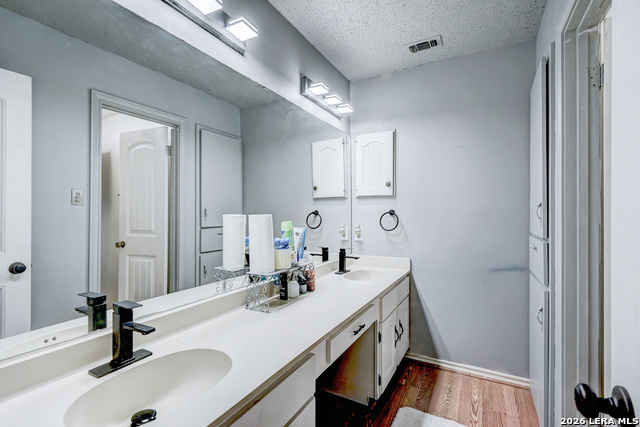 Image 9 of 30 For 6422 Honey Hl